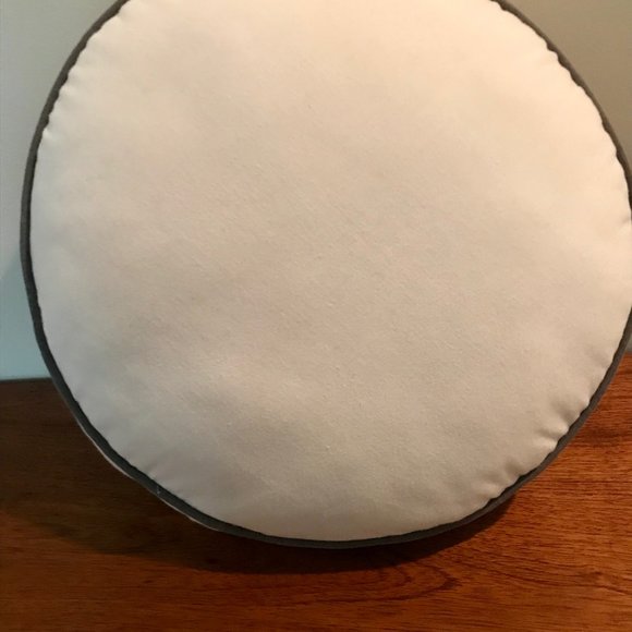 PB Teen circular throw pillow - Picture 3 of 4